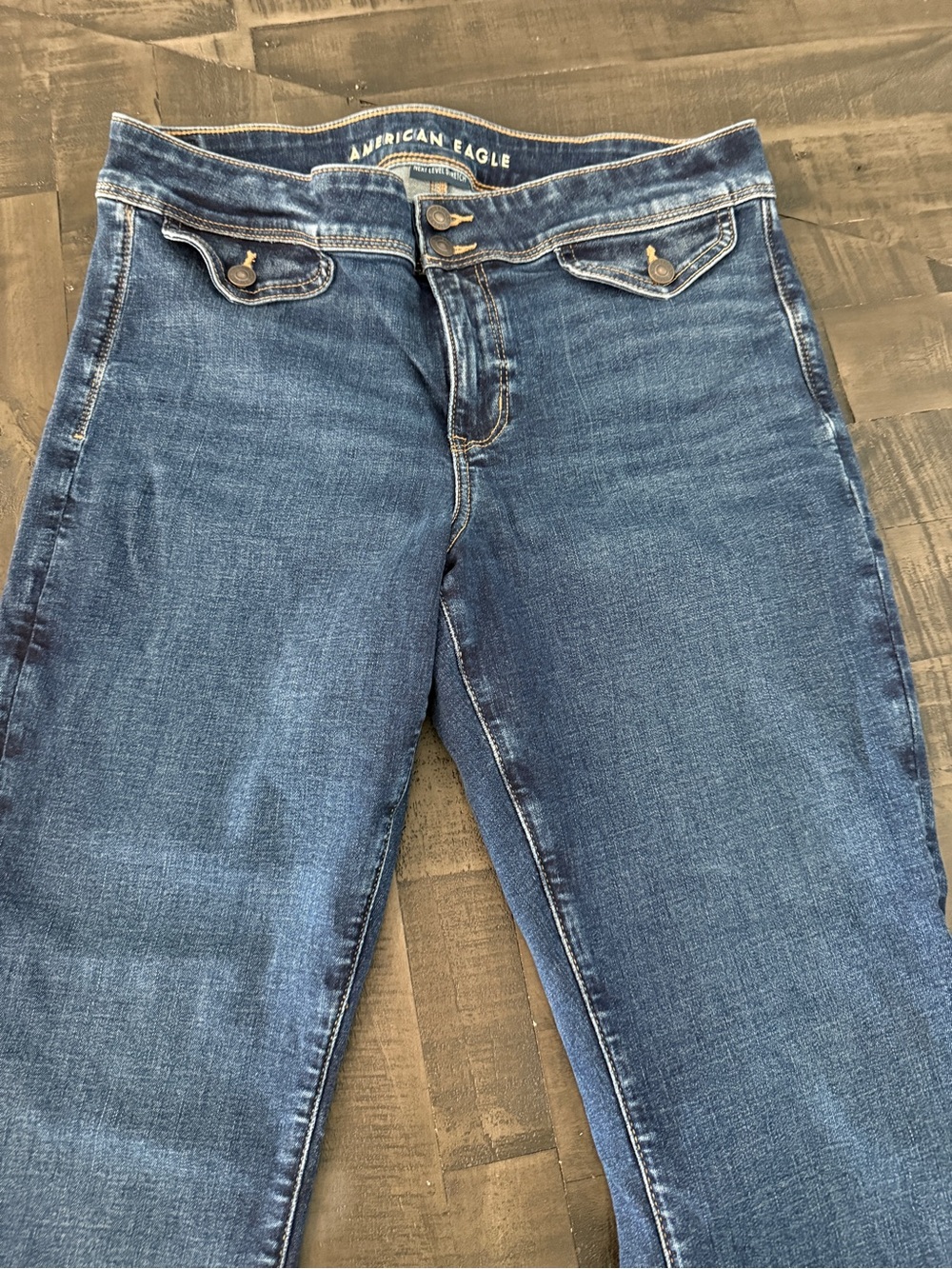 Sz 14 Women’s American Eagle Outfitters Dark Blue Stretch Kickboot jeans